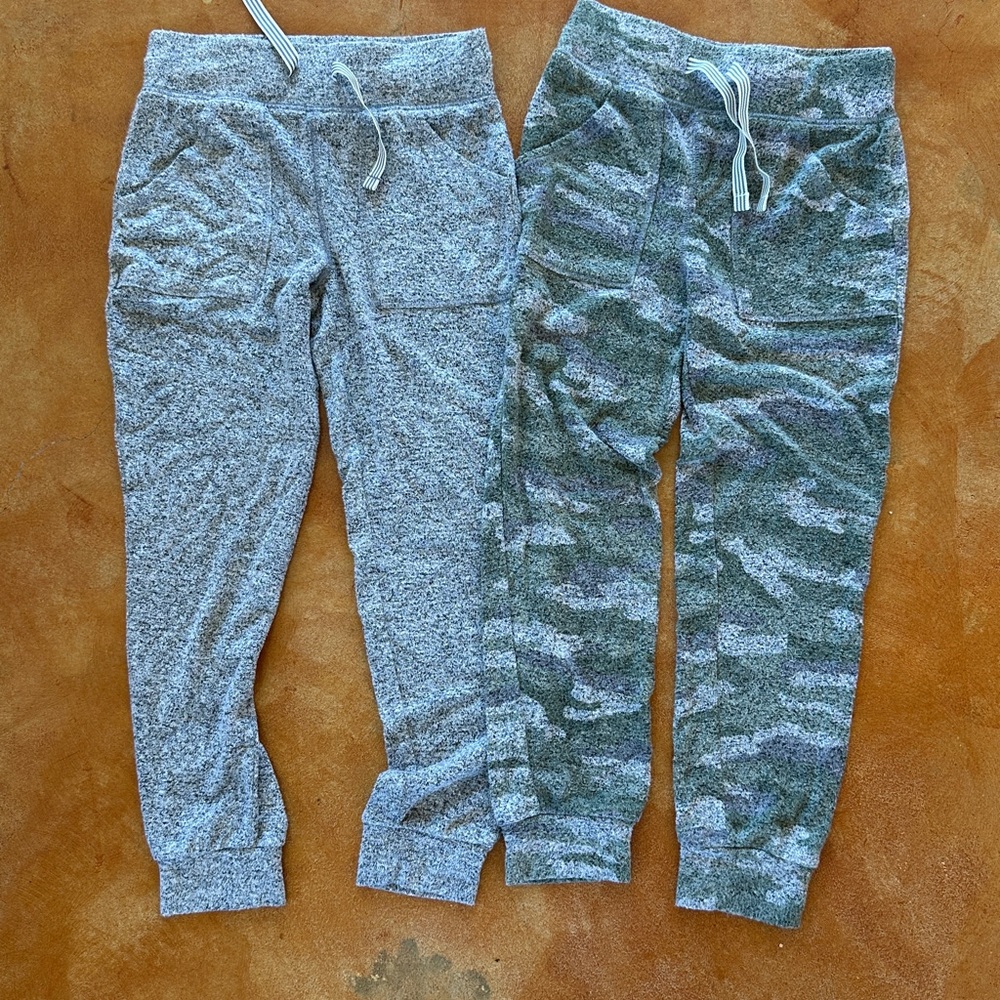 Cat & Jack | Girl’s Comfy Clothes Bundle | Size S (6/6X) & 7 - Picture 2 of 11